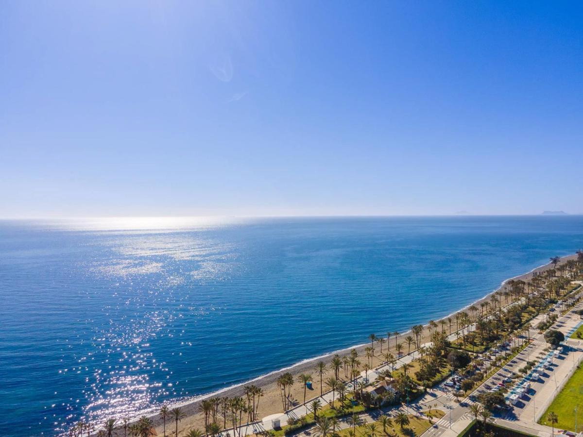 3 Bed Las Petunias, San Pedro Marbella Exteriör bild