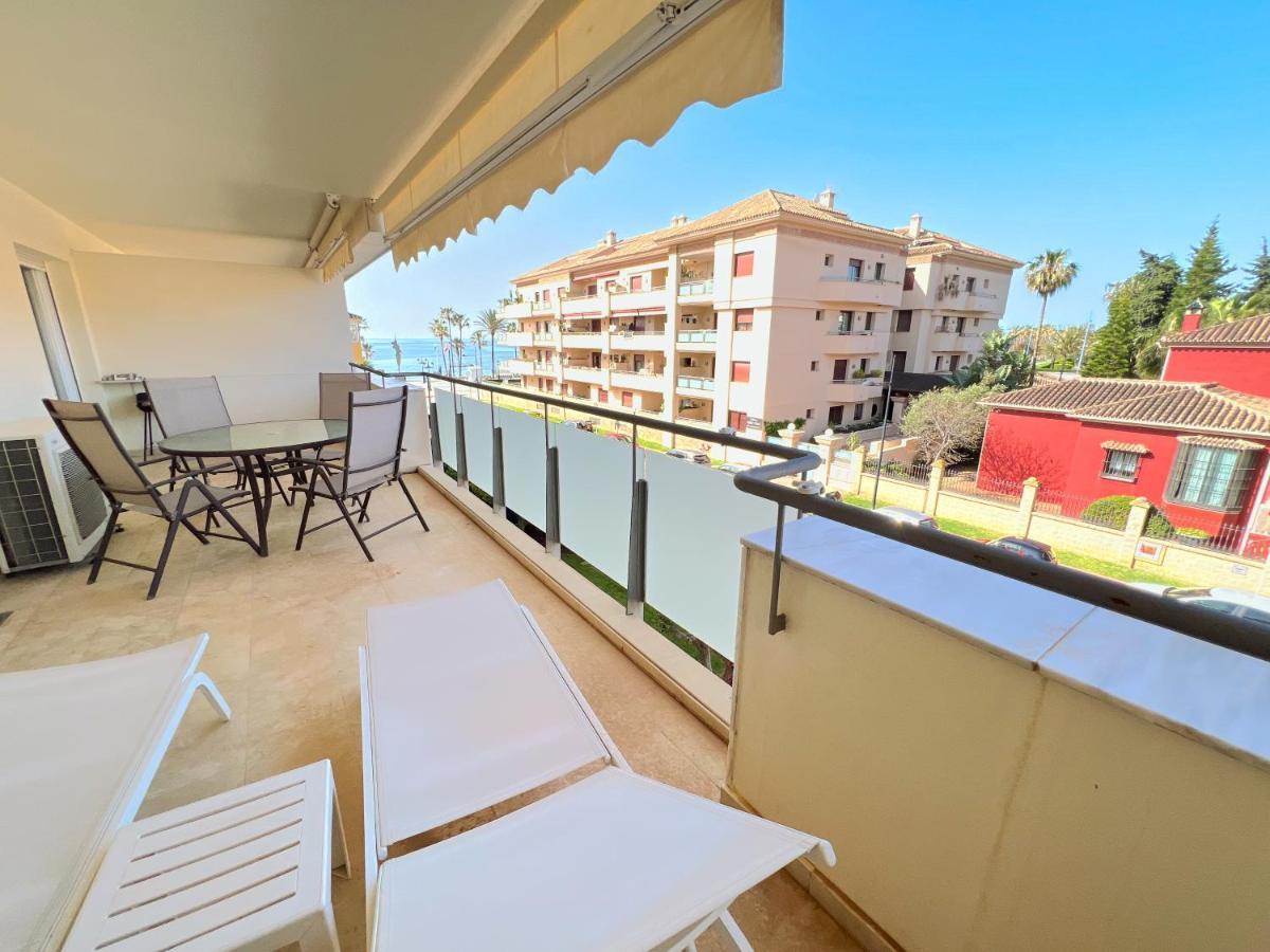 3 Bed Las Petunias, San Pedro Marbella Exteriör bild